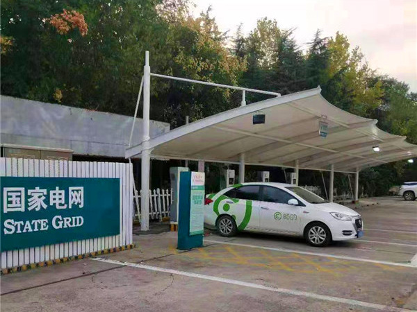 膜結(jié)構(gòu)車棚